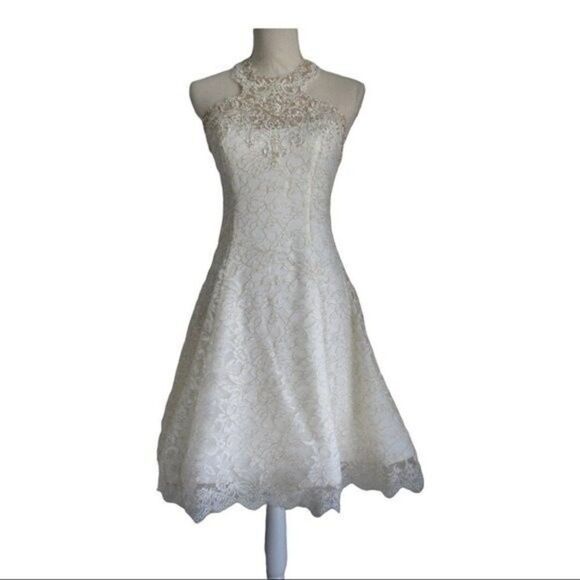 Marchesa Notte Ivory Lace Dress - Picture 2 of 13